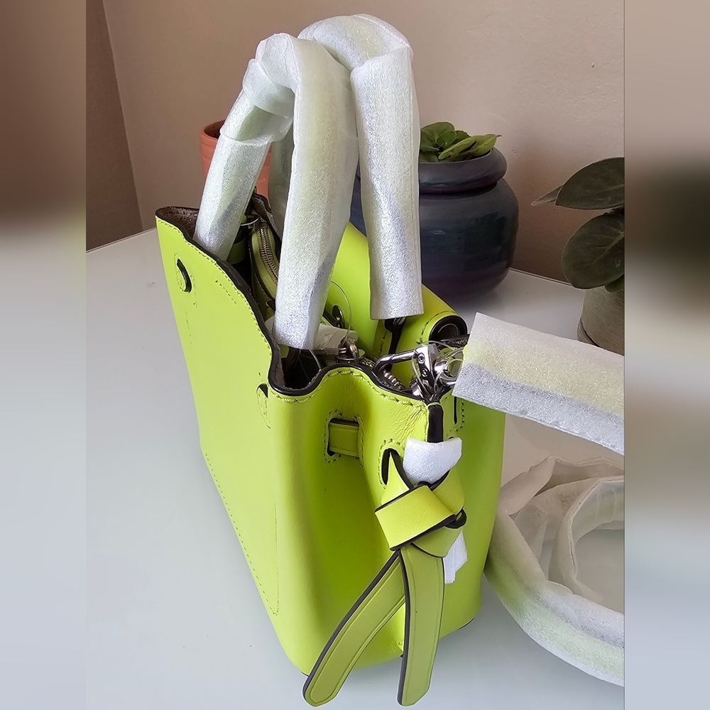 Michael Kors Hamilton Small Lime Cross Body Bag - Picture 7 of 16